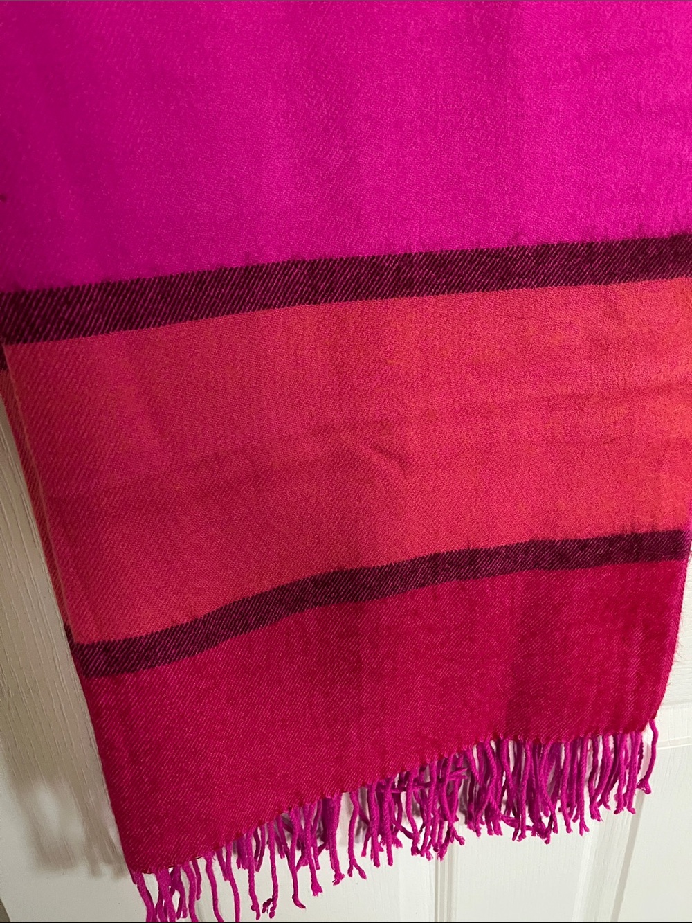 Talbots Hot Pink & Red Ombre Fringe Scarf - Picture 2 of 2